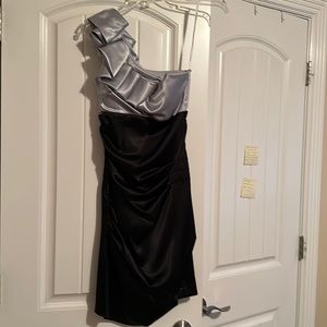 B Darlin party dress. Small